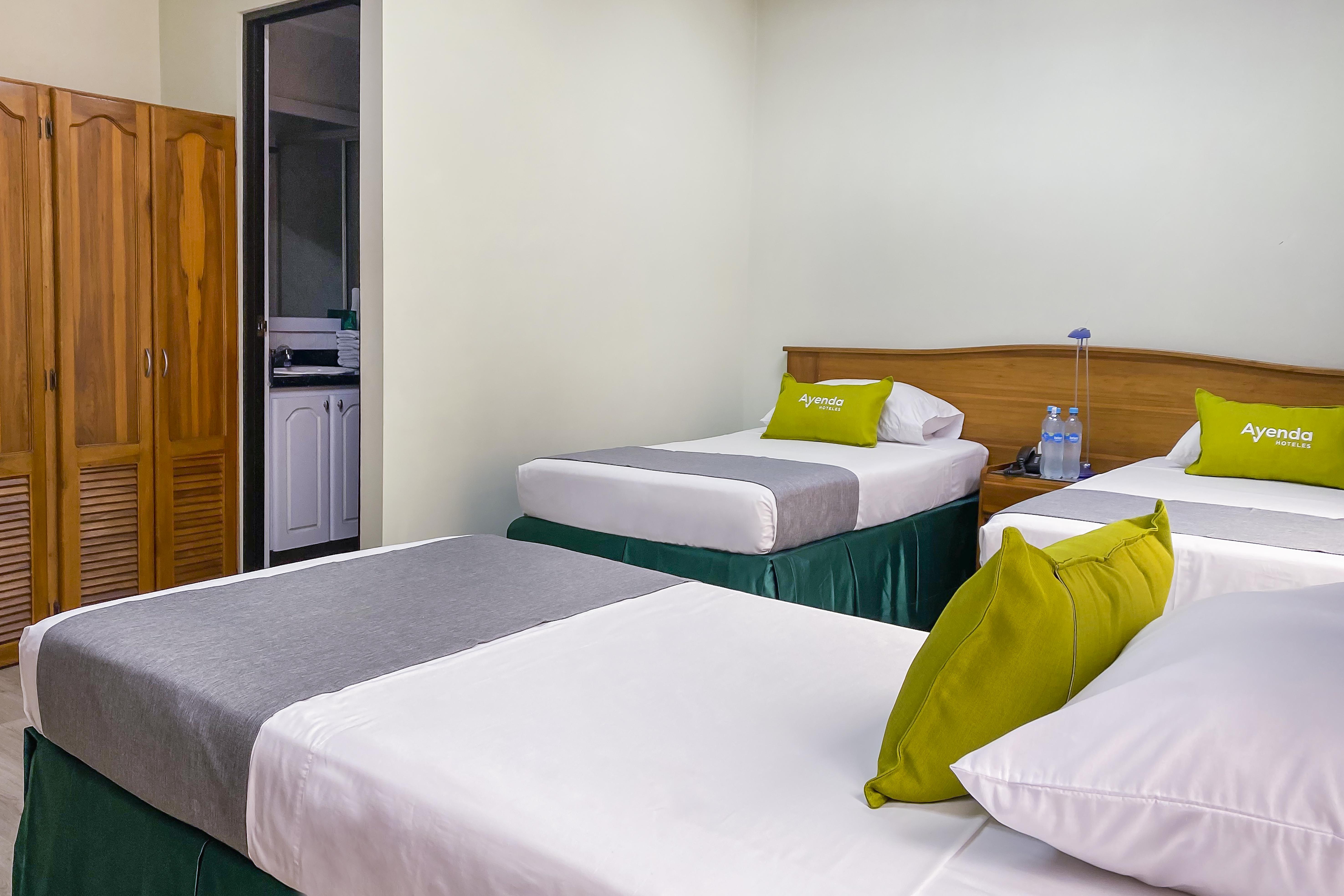Hotel Ayenda 1140 Roma Plaza Manizales Esterno foto
